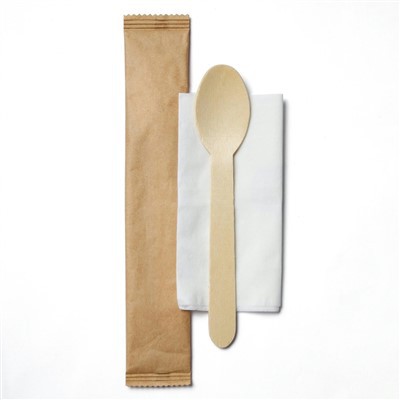 食べるための使い捨ての木製のスプーン